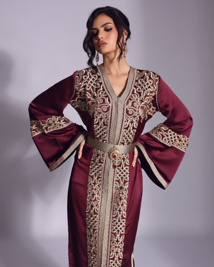 Takchita Goddess avec jupe