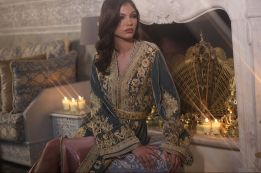 Takchita Goddess (grise)