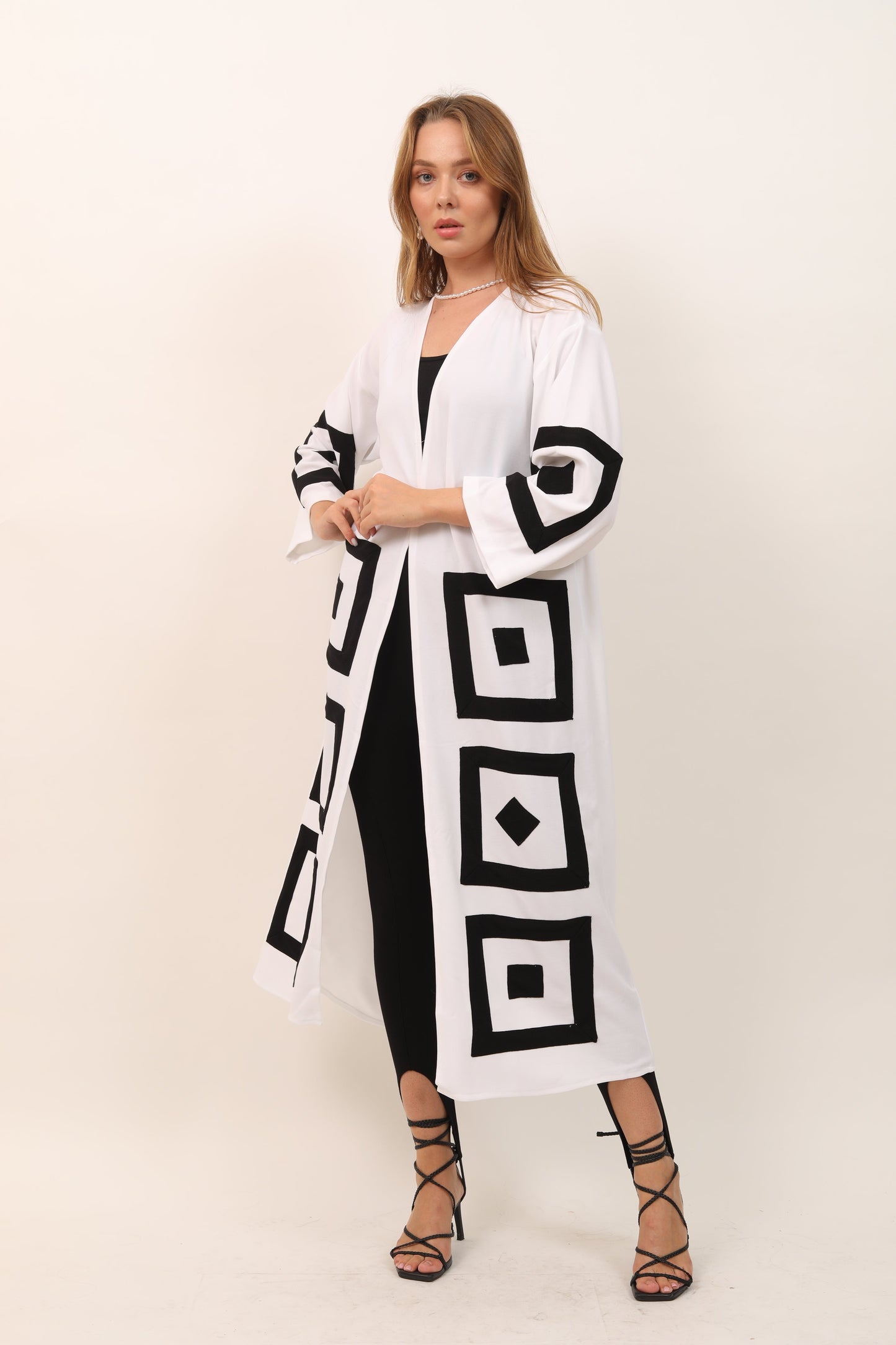 ENSEMBLE CAPE CARREAUX